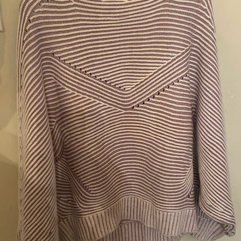 Sweater - Picture 3 of 5